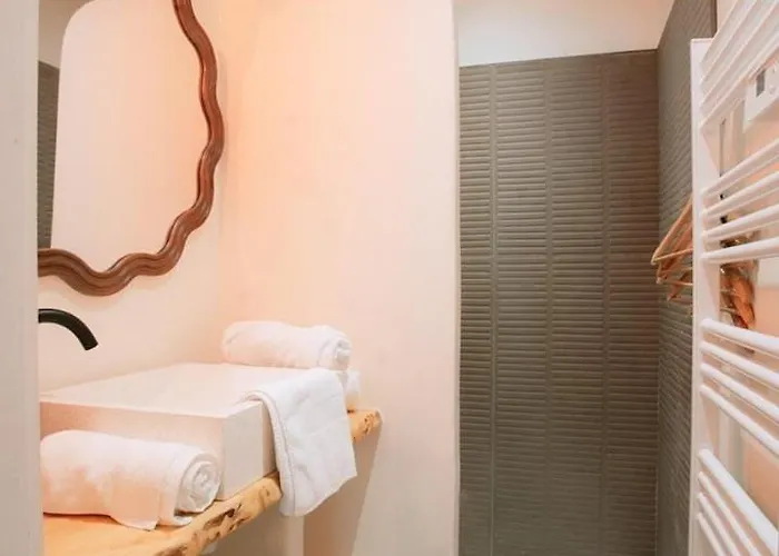 Le Jardin De Georges-151 * Périgueux